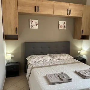  Affittacamere Home&stazione Italia